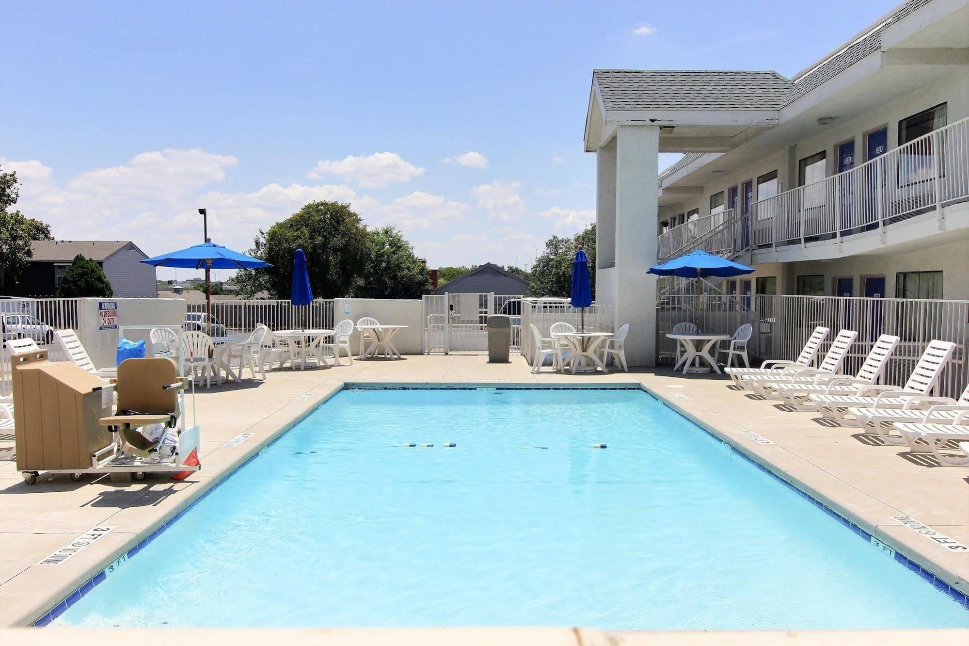 Motel 6-Austin, TX Exterior foto